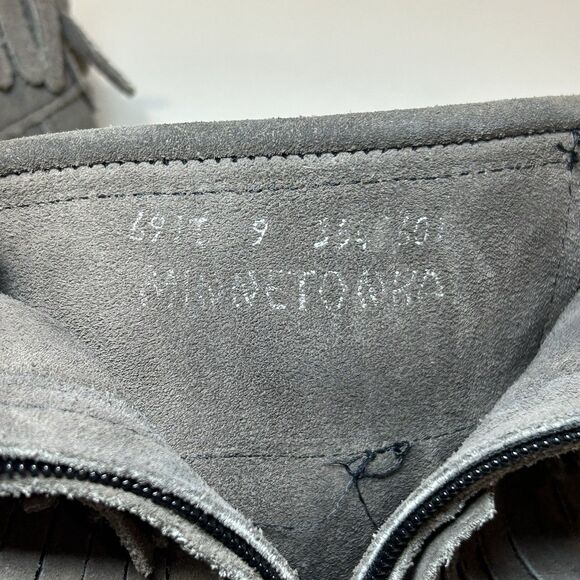 Minnetonka Double Fringe Zip Moccasin Boots Womens Size 9 Gray Leather Ankle - Picture 7 of 8